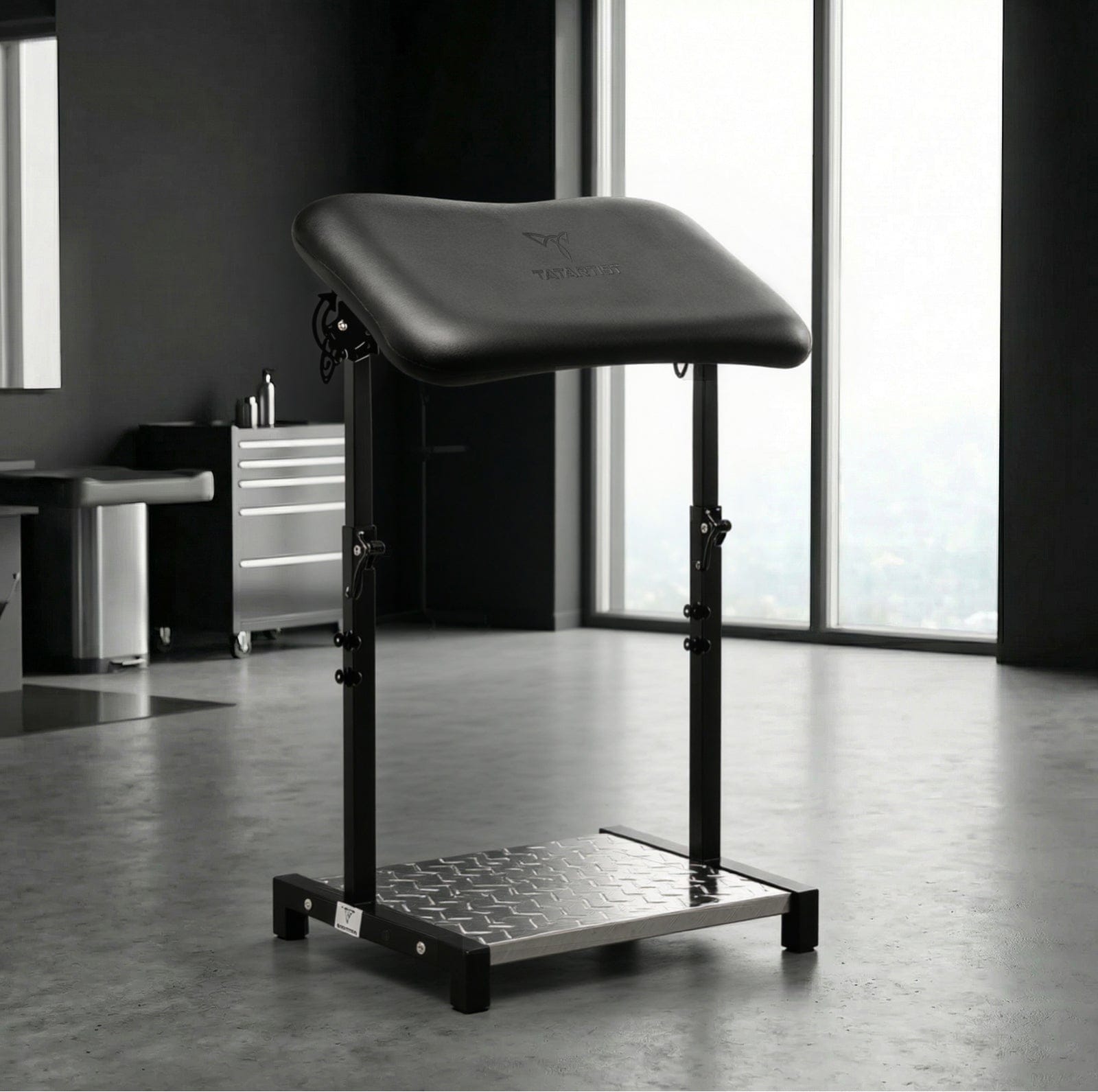 【CA】Silla hidráulica para cliente con reposapiés XL y silla para artista