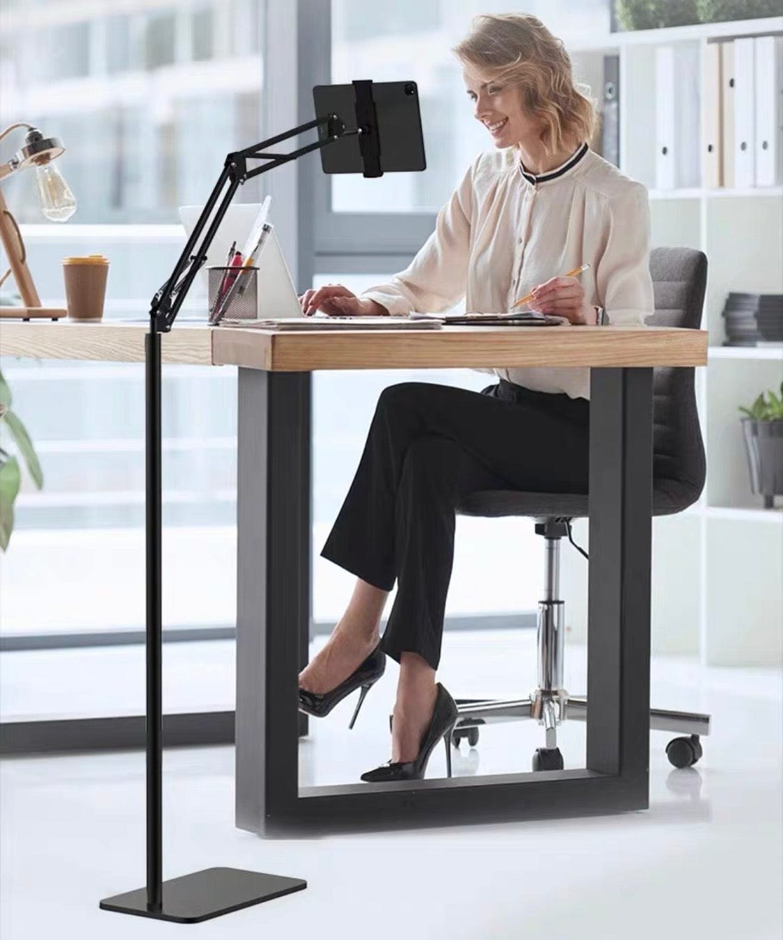 Tattoo Telescopic Adjustable iPad Holder Stand